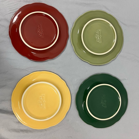 Longaberger Set Of 4 Pottery 7 inch. Falling Maple Leaf Plates. New with box. - Picture 2 of 9